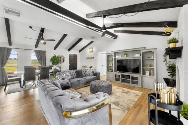 Farm Stay - San Marcos