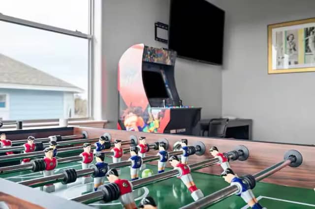 Lake Travis game room